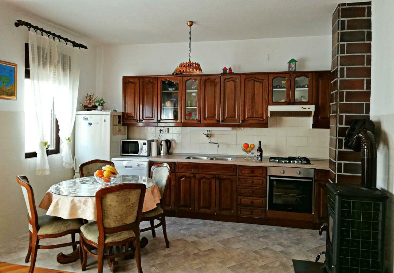 Apartmani Anda Trogir Luaran gambar
